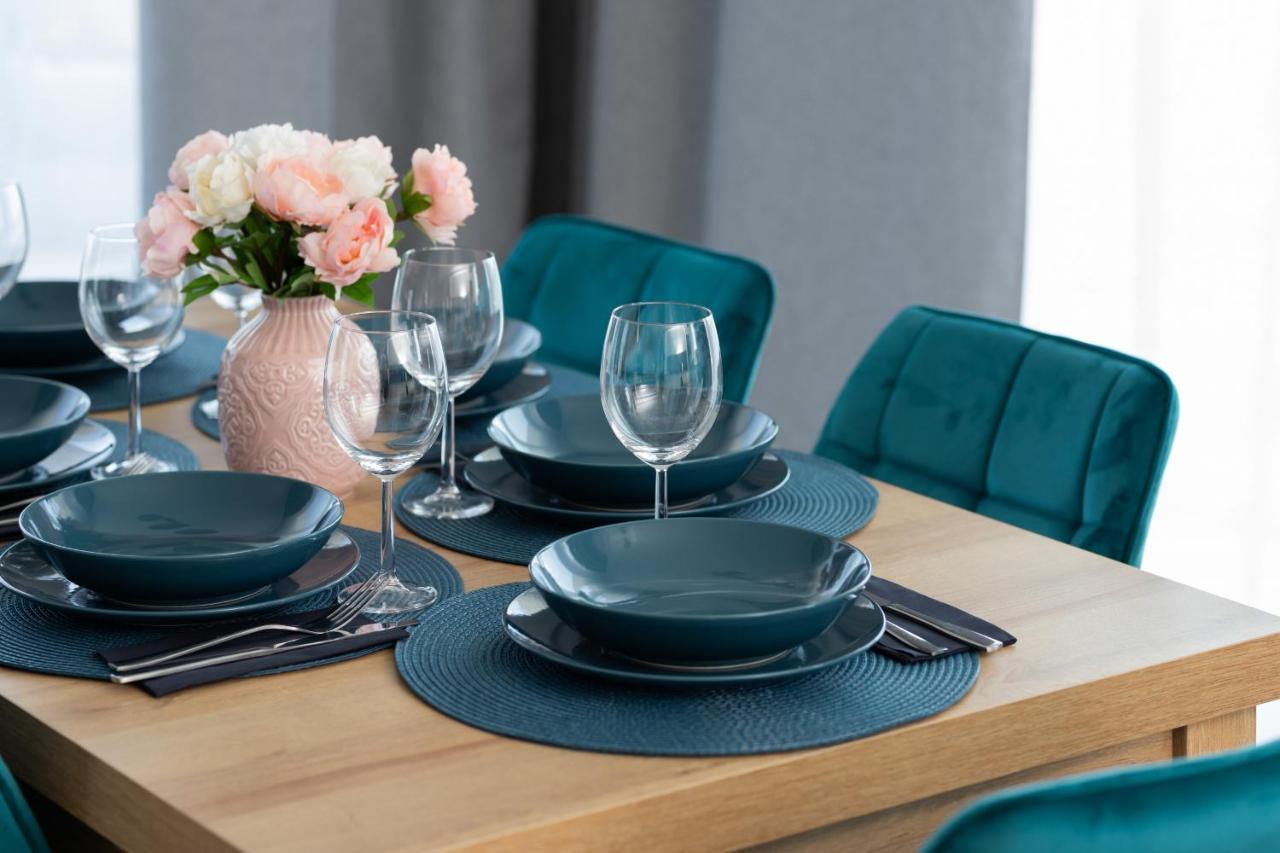 Apartament Sea Waves With Park View By Noclegi Renters กดัญสก์ ภายนอก รูปภาพ