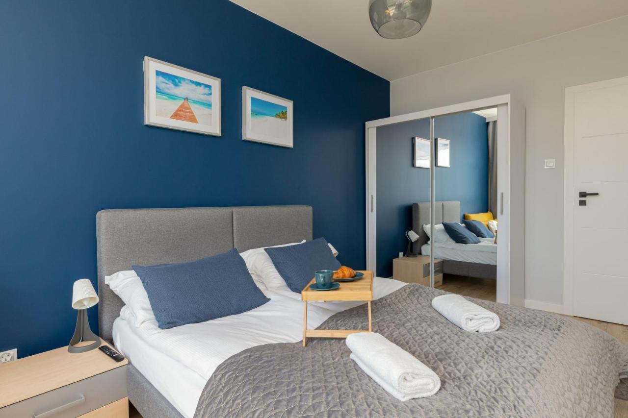 Apartament Sea Waves With Park View By Noclegi Renters กดัญสก์ ภายนอก รูปภาพ